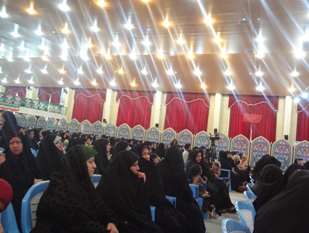 مهر و محبت به سبک زندگی فاطمی در خانواده ها مغفول مانده است+تصاویر