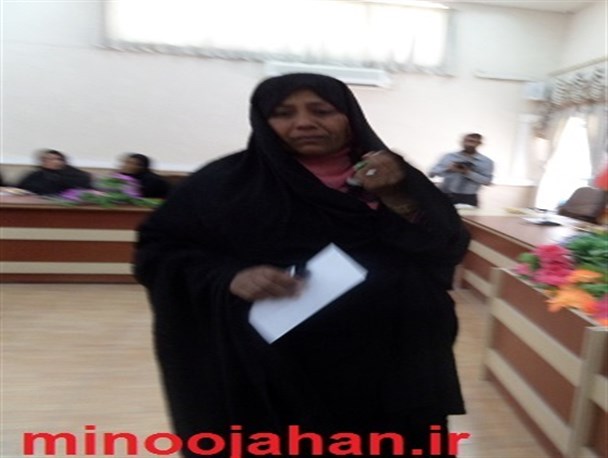 مهر مادری با سه معلول/ وظیفه نگهداری فرزندانم را خودم به دوش میکشم