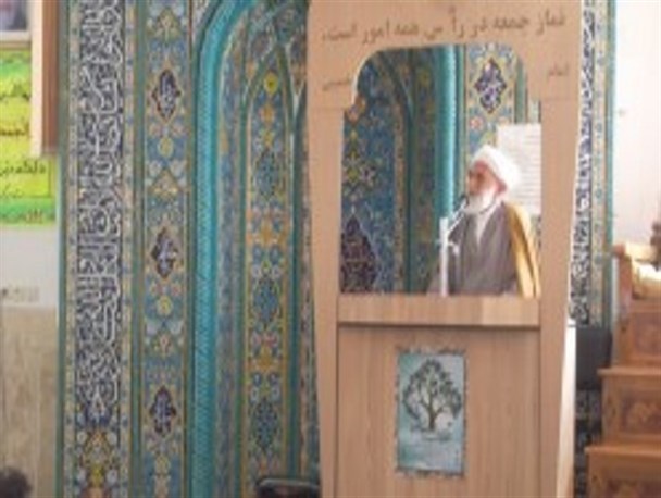 برای رسیدن به هدف نهایی اسلام باید استقامت نمود