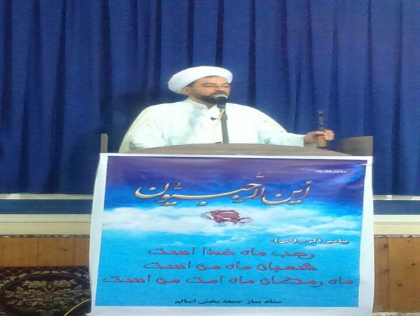 کسانی که در عرصه اقتصاد مقاوتی وارد میدان می شوند ، باید سرزنده و با نشاط باشند