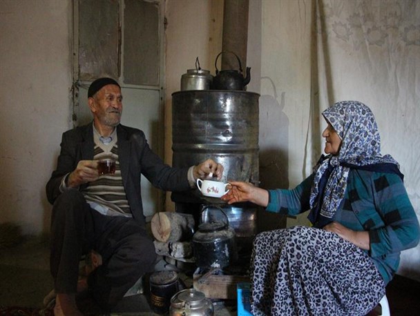 صفای زندگی در خانه‌های کاهگلی روستاهای «سربند»