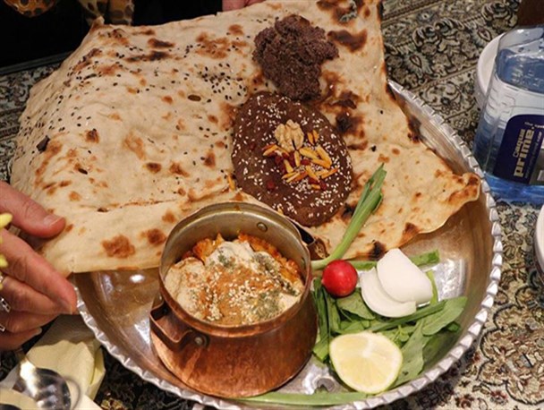 غذاهای سنتی قدیمی در نگین زاگرس