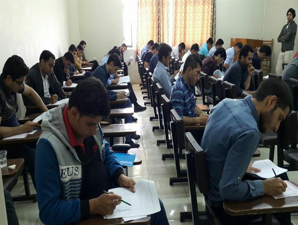آزمون استخدامی شرکت فولاد غدیر نی ریز برگزار شد