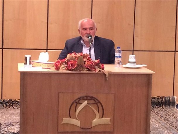 برجام مشکلات کشور را برطرف نکرد/رئیس جمهور برای بیکاری بطور جدی برنامه ریزی کند