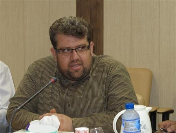 استقبال دانشجویان ازاکران فیلم های دفاع مقدس در دانشگاه آزاد