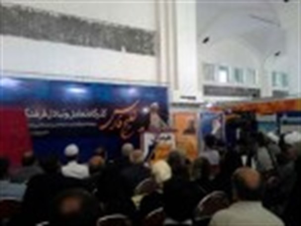 شهرت نویسنده، عامل اصلی موفقیت کتاب است
