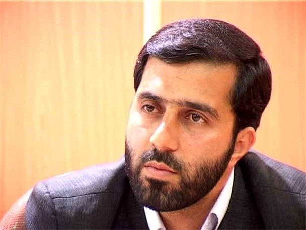 حاشیه سازی خانواده هاشمی، بازی کردن در زمین دشمن است