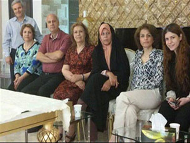 هفت نکته درباره دیدار دختر آیت‌الله با سرکردگان بهائیت