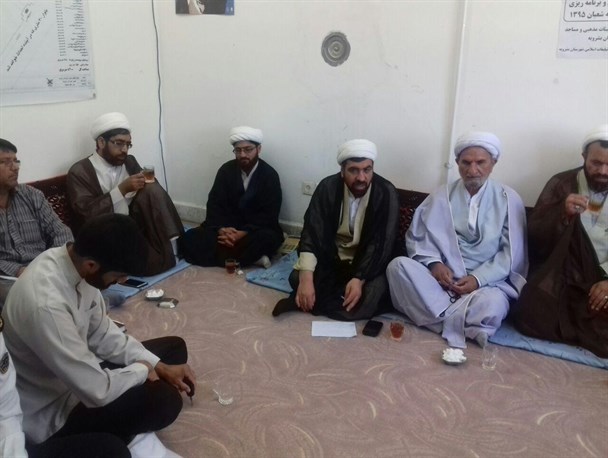 مراقب باشیم جامعه شهری از سبک مهدوی فاصله نگیرد/جشن ها خروجی فرهنگی داشته باشند