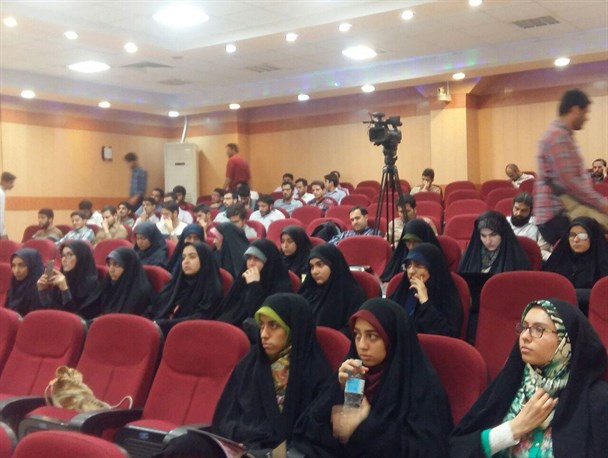 همایش «چهار سال تجربه» در دانشگاه امیرکبیر برگزار شد / سخنران‌هایی که به مراسم نیامدند!+تصاویر
