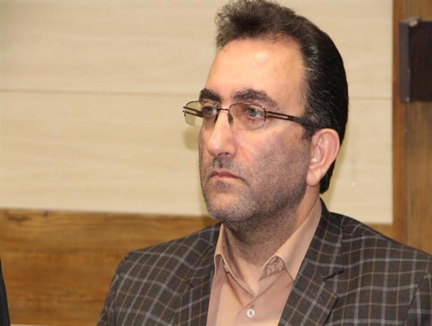 دشمن به طبل اختلافات در درون کشور می کوبد