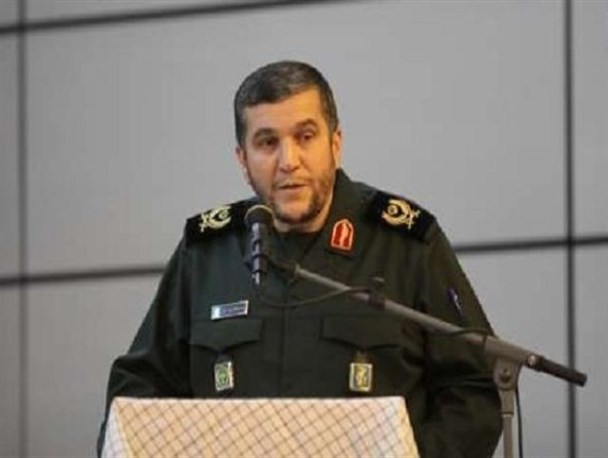 آنقدر باید کار و تلاش کنیم تا رضایت مردم مستضعف و محروم کشور را به دست آوریم