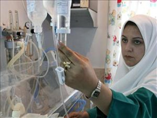 قوانین بر جای مانده ی مربوط به پرستاران را از زمین بردارید!