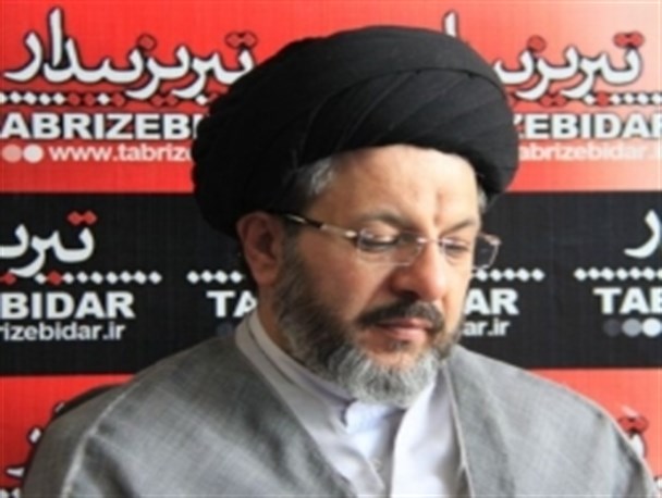 در دولت هاشمی در قالب سازندگی زیر بنای تجمل گرایی هم گذاشته شد/ دولت اصلاحات وارفتگی سیاسی داشت/ما اصول را در قالب دولت نهم و دهم نمی شناسیم