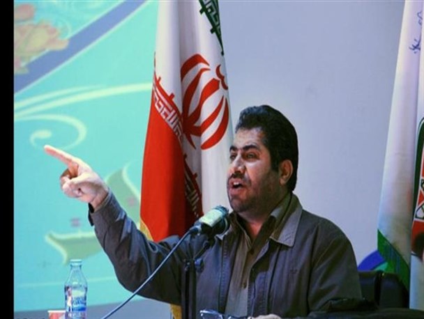 شهدا آمدند تا بجای ما از ولی فقیه دفاع کنند / با حضور شهدای دست بسته حجت بر همه تمام شد