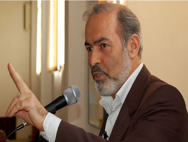 کُردستان امروز جولانگاه کوتوله‌های سیاسی شده/ترمز توسعه آنهایی هستند که سرمایه‌گذاران و نخبگان را فراری می‌دهند