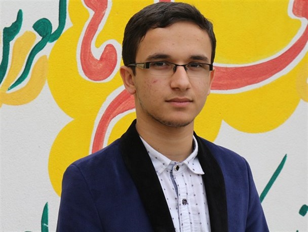 بستر سالم استفاده نوجوان از شبکه های اجتماعی فراهم شود/ مسئولین به فکر مطالبات رهبری باشند نه بازی های سیاسی