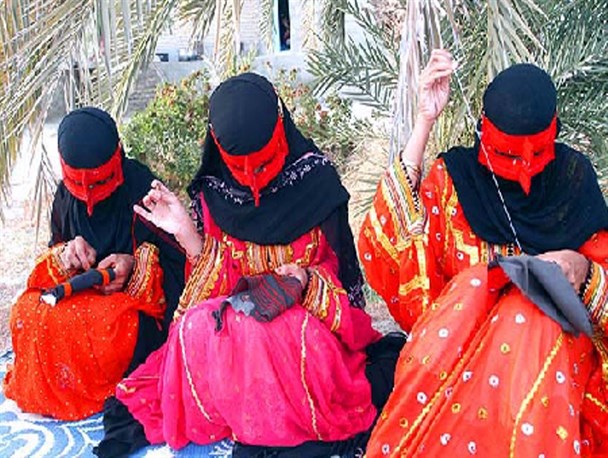 برقع،نماد حجاب و عزت زنان جنوبی با قدمت چندهزار ساله