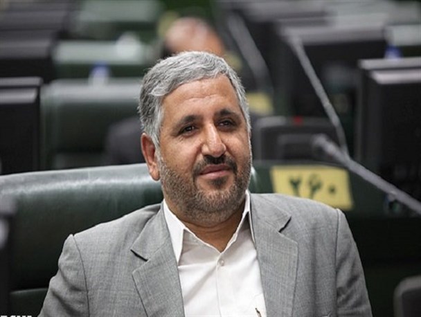امنیت در تمام نوار مرزی غرب استان کرمانشاه برقرار است / تقویت نیروهای نظامی در مرزهای غربی امری عادی است