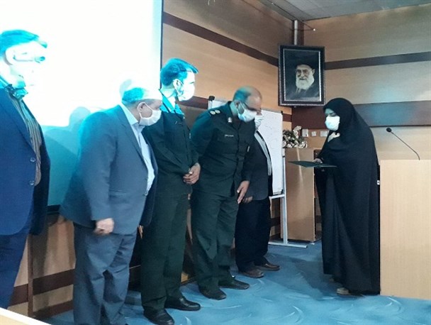 مدافعان سلامت مرکز بهداشت و درمان شهرستان خرم‌آباد تجلیل شدند+ عکس
