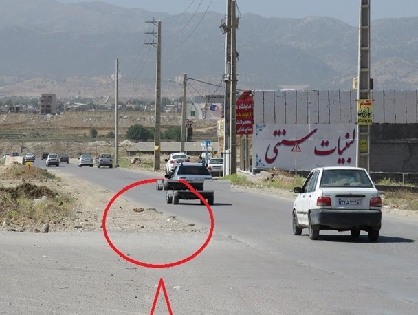 حادثه در کمین خودرو های عبوری از بلوار شهید اورنگ یاسوج/وقتی رانندگان غافلگیر می شوند+ تصاویر