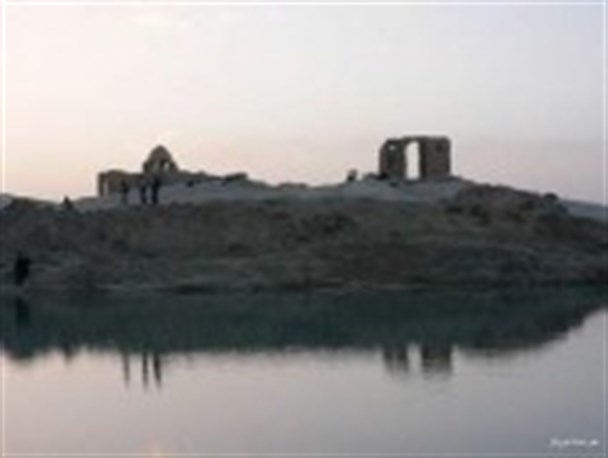 چشمه ای عجیب در دل کویر جرقویه علیا