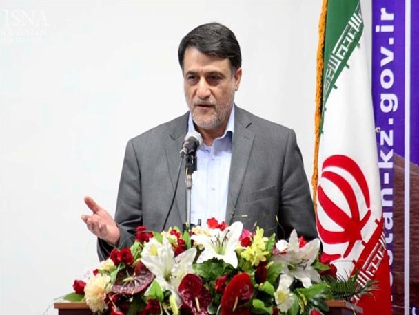 کارمندی که قوانین دولت را قبول ندارد چرا باید در دستگاه دولتی انجام وظیفه ‌کند؟