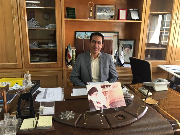 پوشش ۹۸ درصدی جمعیت استان ایلام تحت تلفن همراه/ ضریب نفوذ تلفن همراه به ۱۰۷ درصد رسیده است