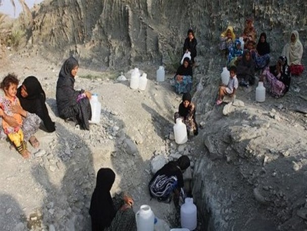 بشاگرد در حسرت یک جرعه آب/ ۱۷۰ روستای بشاگرد با کمبود آب آشامیدنی مواجه است+تصاویر