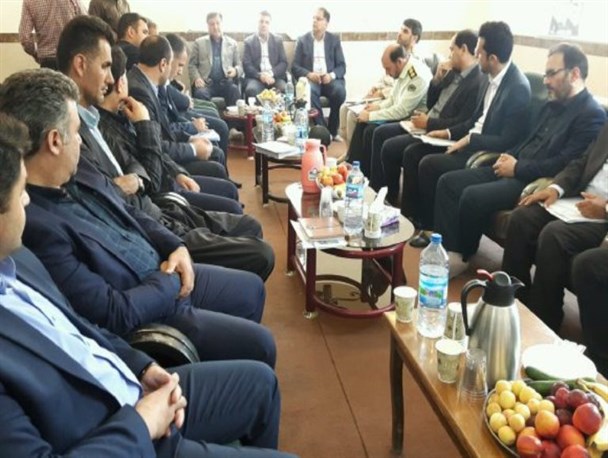 فراهم کردن درآمدهای سالم برای مرزنشینان جزو برنامه های دولت است