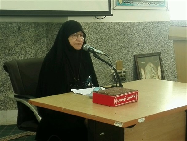 خاکریزها از مرز خاکی به پشت میز دانشگاه و ادارات نقل مکان کرده/ هدف دشمن تضعیف اعتقادات مردم است