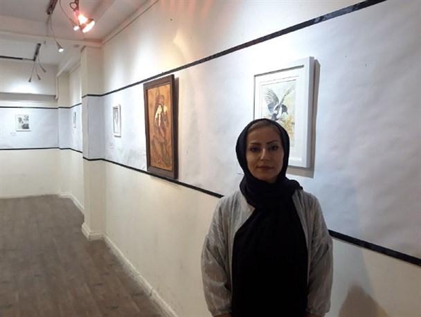 "شماتیک"؛ فرصتی برای نمایش آثار انفرادی هنرمند البرزی/ دغدغه مند نبودن مسئولین، اقتصاد هنر را ضعیف کرده است