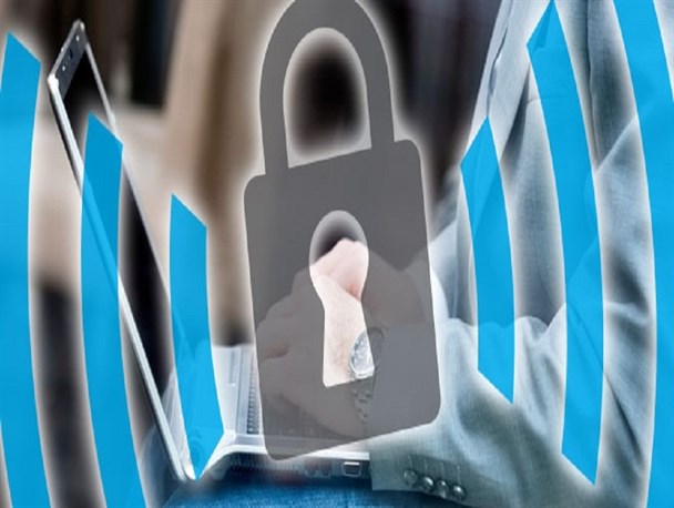 هک شدن حساب افراد مشهور در توییتر