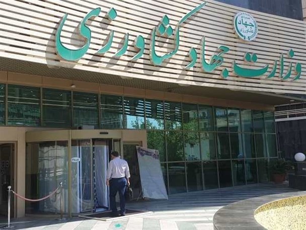 اصرار و مقاومت دولت در عدم اجرای قانون تمرکز، گرانی را به مردم هدیه داد/ چه کسانی از عدم اجرای قانون نفع می‌برند؟