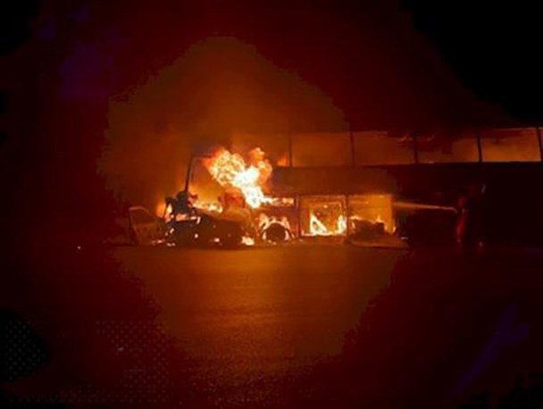 تصادف خونین در محور دهدشت ـ بهبهان/ سه نفر در آتش سوختند+عکس و فیلم