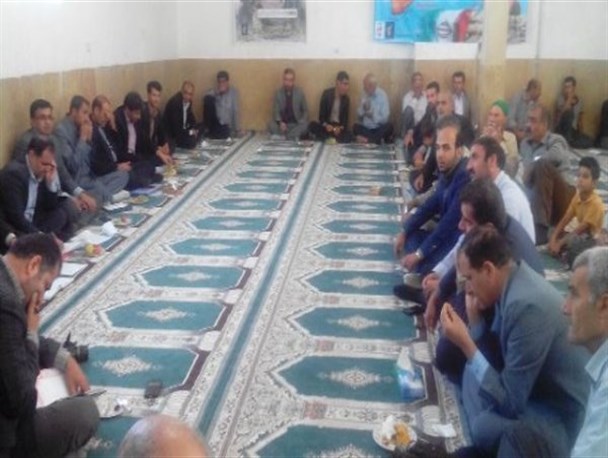 عکس / دیدار نماینده بویر احمد و دنا در مجلس شورای اسلامی با مردم روستای کریک
