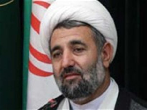 بی اعتمادی رهبر معظم انقلاب به طرف های غربی مبنای قرآنی دارد/آمریکا درصدد نفوذ و سلطه فرهنگی و سیاسی بر ایران است