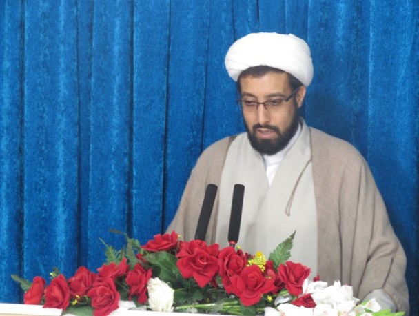 بی توجهی مسئولان به فرهنگ ضربات سنگینی را به جامعه وارد می کند/ دستبرد مسئولان به بیت المال باعث بدبینی در جامعه می شود