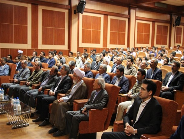 هشتمین کنفرانس‌ملی مهندسی برق و الکترونیک در گناباد شروع به‌ کار کرد + تصاویر