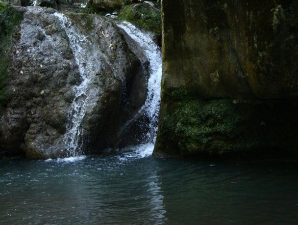 تصاویری زیبا از آبشار لوه گلستان