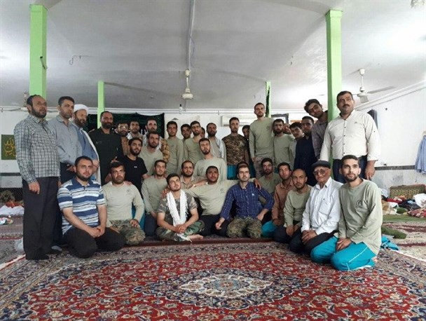 رونق فعالیت های عمرانی و فرهنگی رامیان با حضور گروه جهادی دانشگاه امام حسین(ع)+ تصاویر