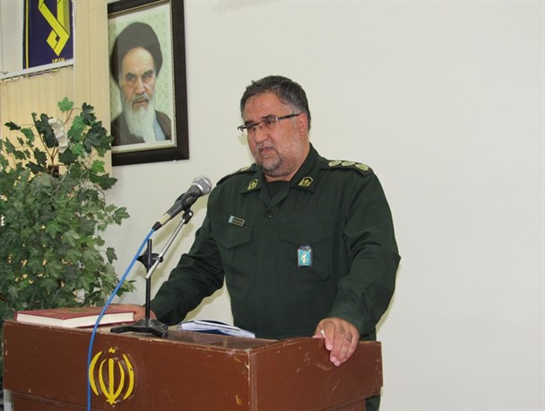 نقشه های شوم استکبار با بصیرت انقلابی مدافعان حرم  نابود شده / بسیج در خط مقدم جنگ نرم است