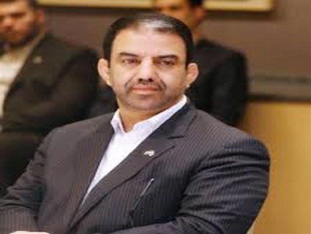 امروز قلم و کتاب سلاح ما در جنگ نرم است