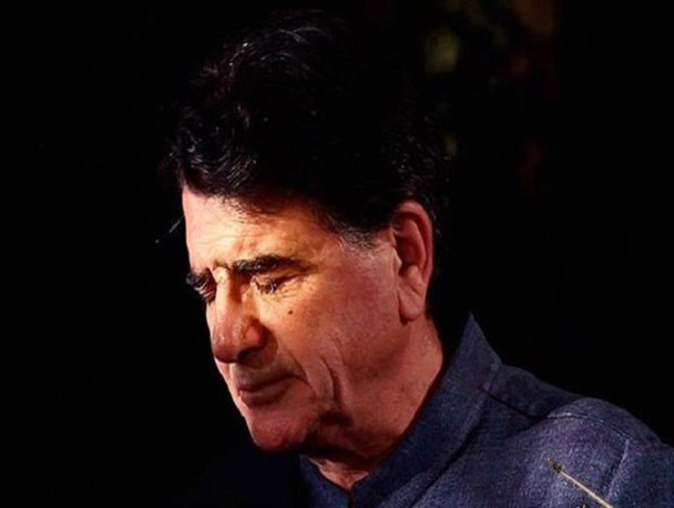 سطح هوشیاری آقای شجریان پایین است/ به این زودی از بخش ویژه خارج نمی‌شود