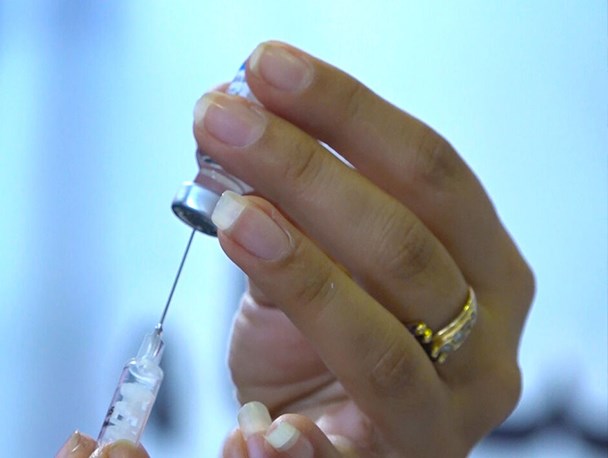 ترزیق روزانه ۶هزار واکسن کرونا در استان کهگیلویه‌وبویراحمد/ تحویل ۲۰۰هزار دُز واکسن کرونا به کهگیلویه وبویراحمد+تصاویر