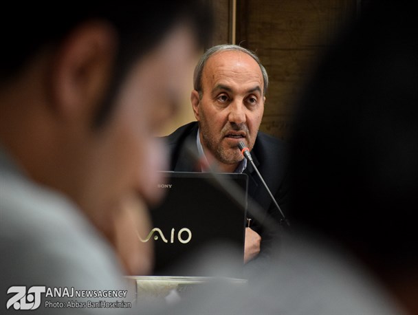 به دنبال برقراری عدالت نسبی در پرداخت حقوق‌ها هستیم/ پرستاران در برابر کوهی از تقاضاها توان مقاومت ندارند