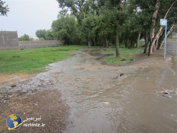 آبگرفتگی معابر و جاری شدن سیلاب در نیر+تصاویر
