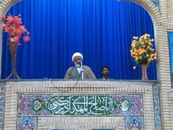 ترس از خدا لازمه ایمان و دورماندن از انحرافات و وسوسه های شیطانی است/ دوران دفاع مقدس درس بزرگی به دشمنان اسلام و انقلاب داد