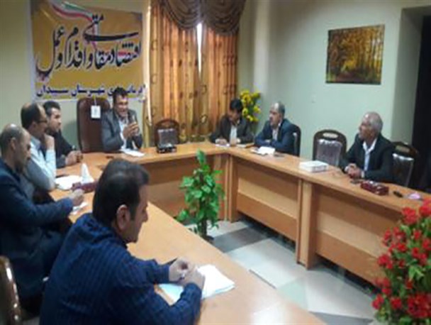 جلسه تکریم  سالمندان در سپیدان برگزار شد