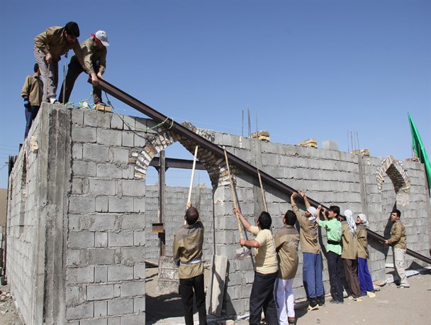 مسئولان از اردوهای جهادی حمایت کنند/اردوهای جهادی بهترین فرصت برای خودسازی است